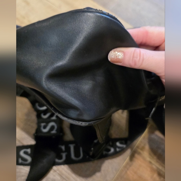 Y2k Guess Chunky Zipper Backpack - Picture 8 of 11